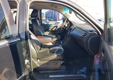 2011 Cadillac Escalade Esv Luxury from USA, damaged, VIN 1GYS3HEF2BR217425